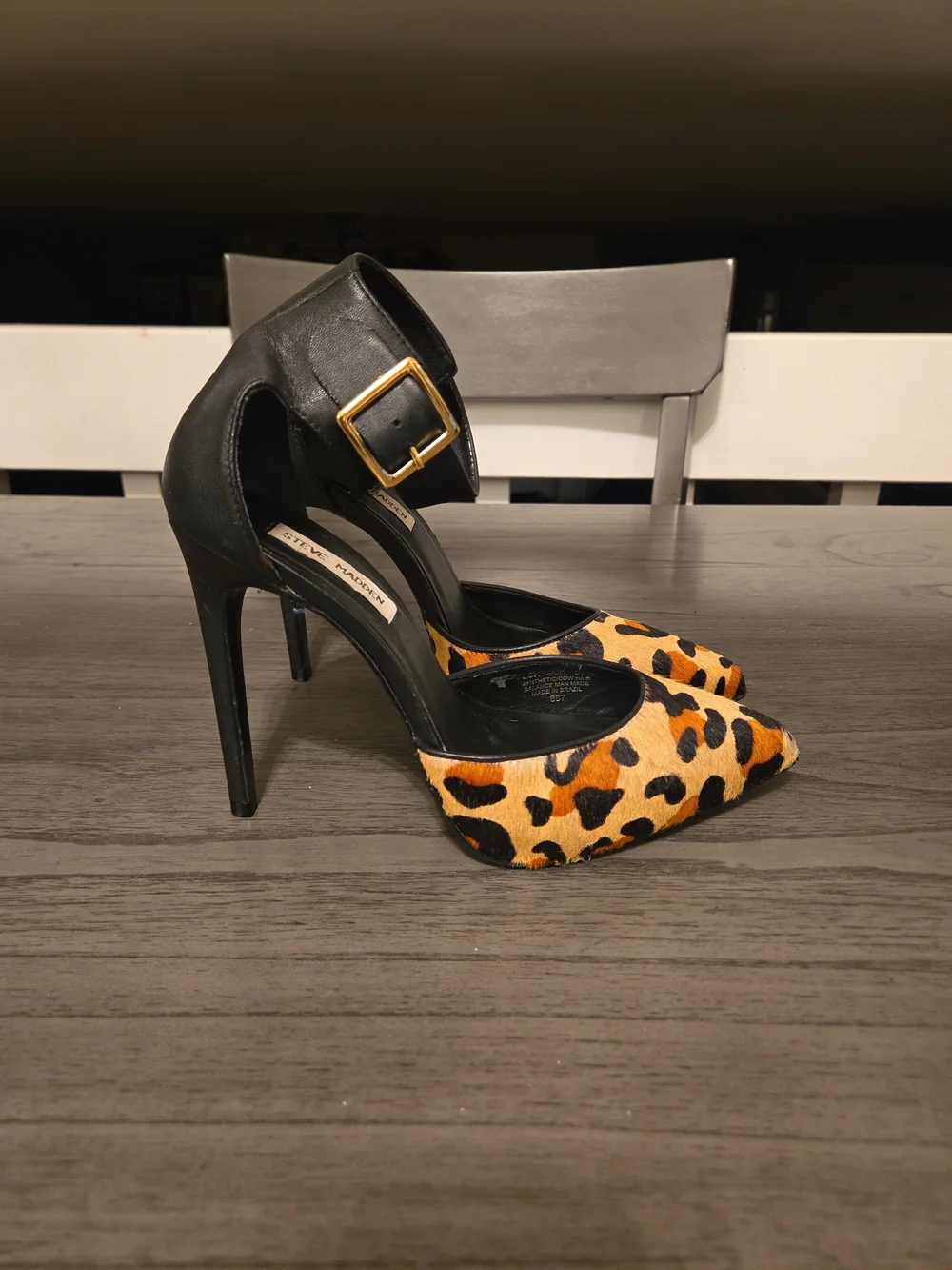 Steve Madden Black & Leopard Print Pointed Toe Ankle Strap Pumps